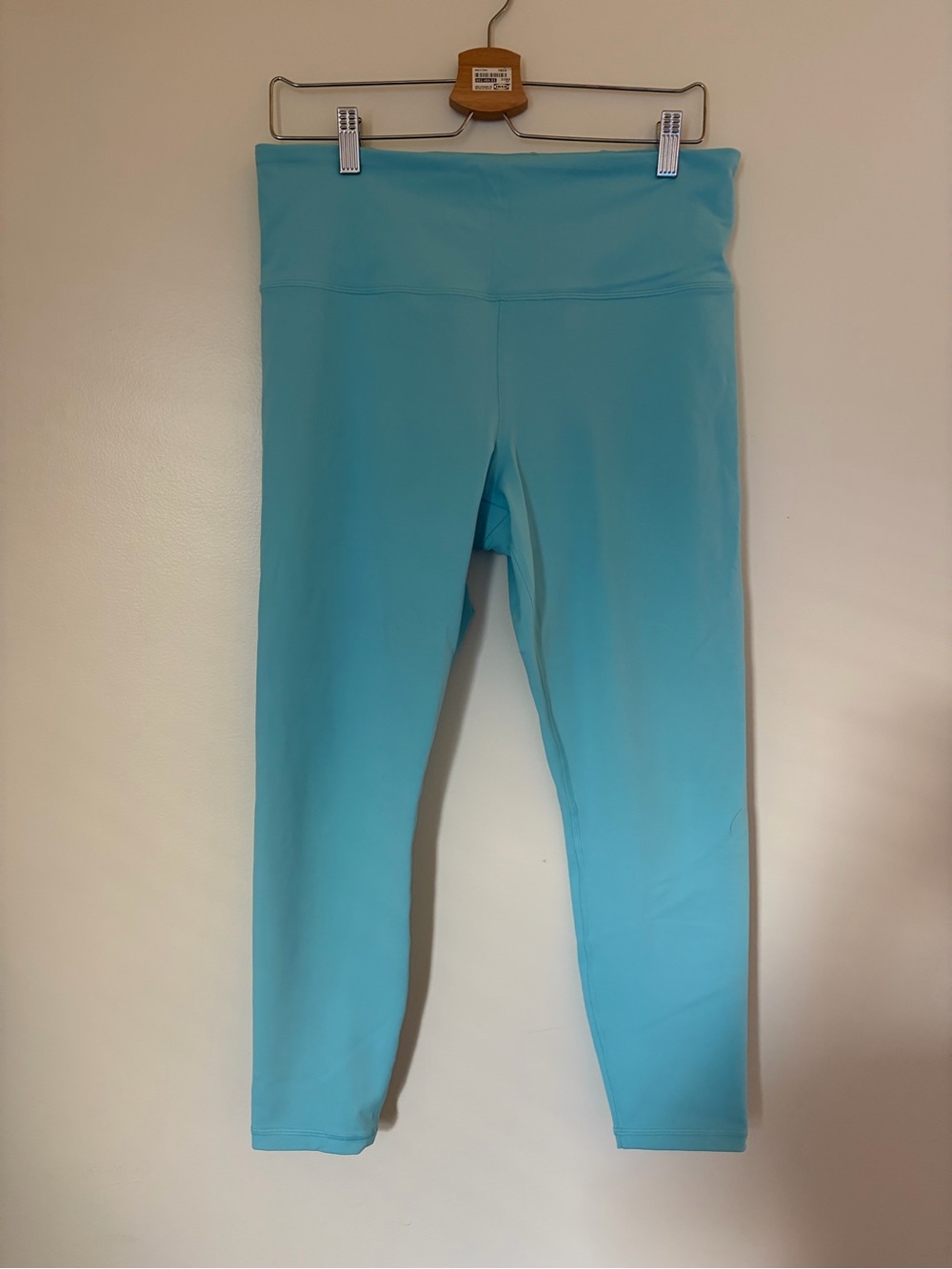 Athleta Elation 7/8 Leggings Size Large- blue